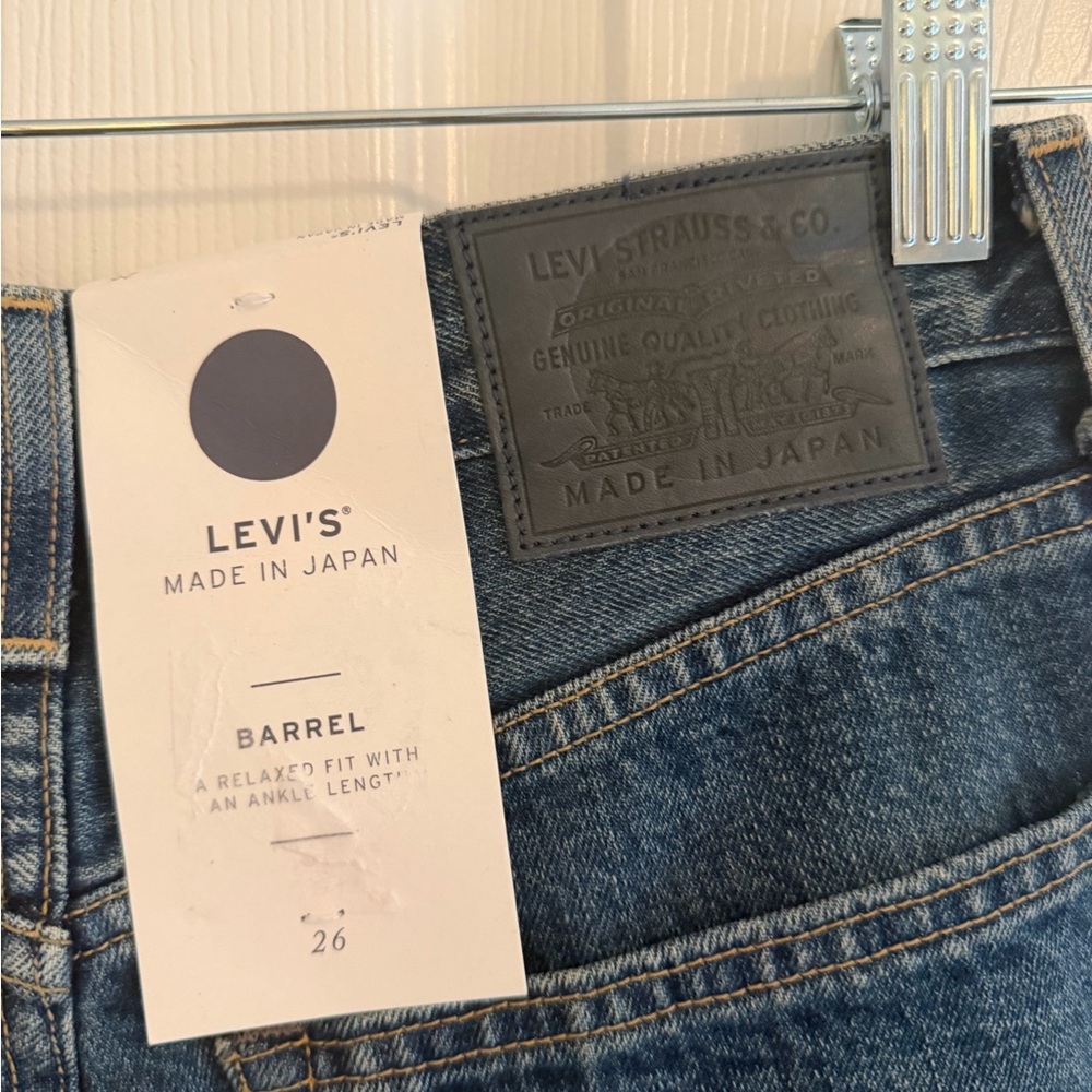NWT Levi’s Made in Japan Barrel Leg Jeans | Size 26 - Picture 9 of 16